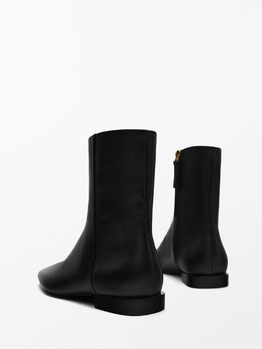 Women’s Black Leather Side Zipper Flat Heels Square Toe Ankle Boots