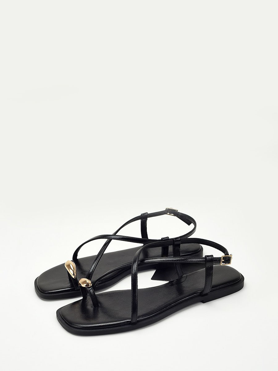 Women’s Black PU Crisscross Slingback Buckle Flat Gold-Metal Thong Sandals (5)