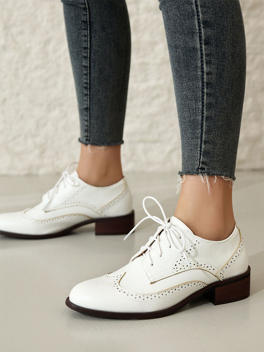 Women’s Brown Microfiber Lace-Up Brogue Round Toe Low Block Heels Oxfords (12)