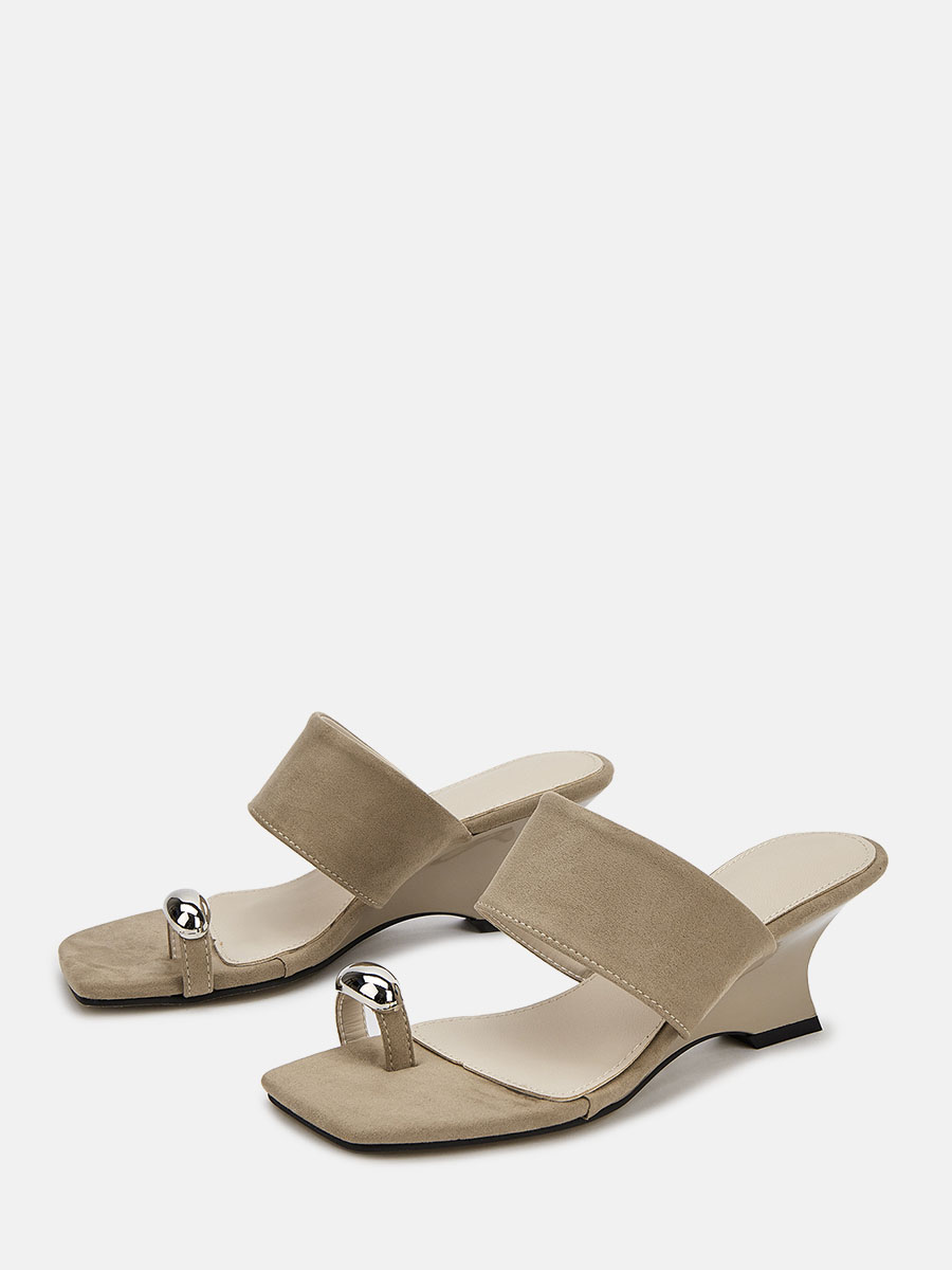 Women’s Grey Suede Toe Ring Wedge Heels Square Toe Mule Sandals (2)